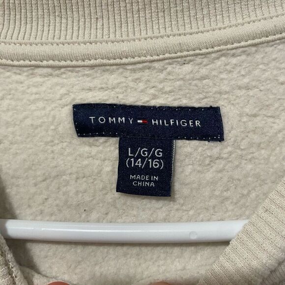 Tommy Hilfiger Cream Crewneck Sweatshirt | Youth L (14/16) - Picture 3 of 4